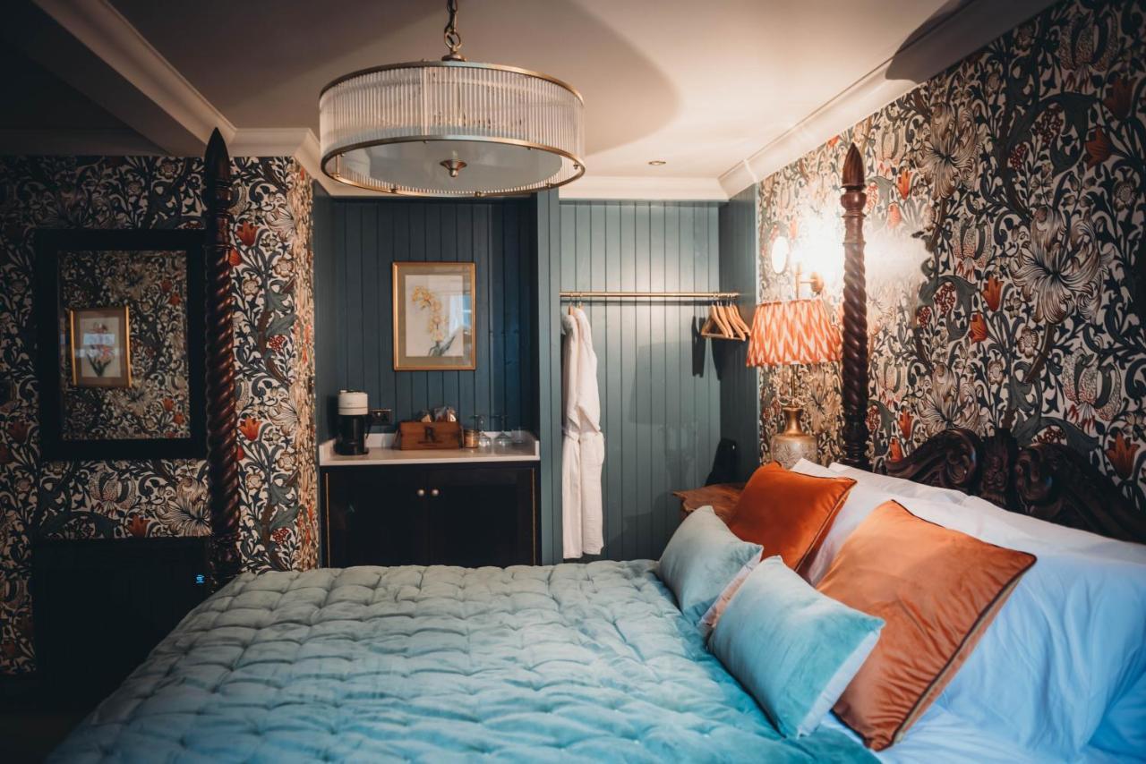 Roslyn House Hotel Tobermory Buitenkant foto
