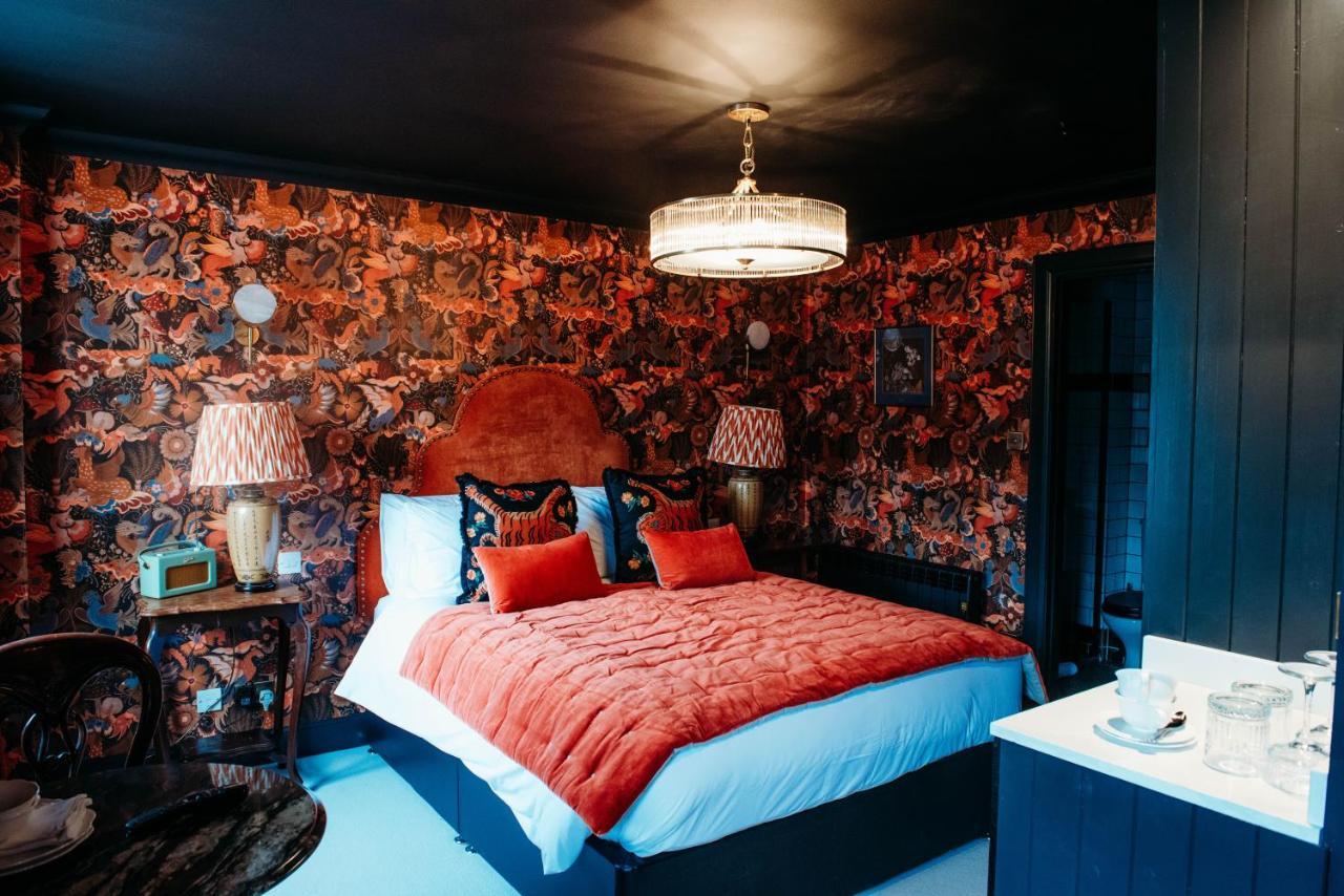 Roslyn House Hotel Tobermory Buitenkant foto