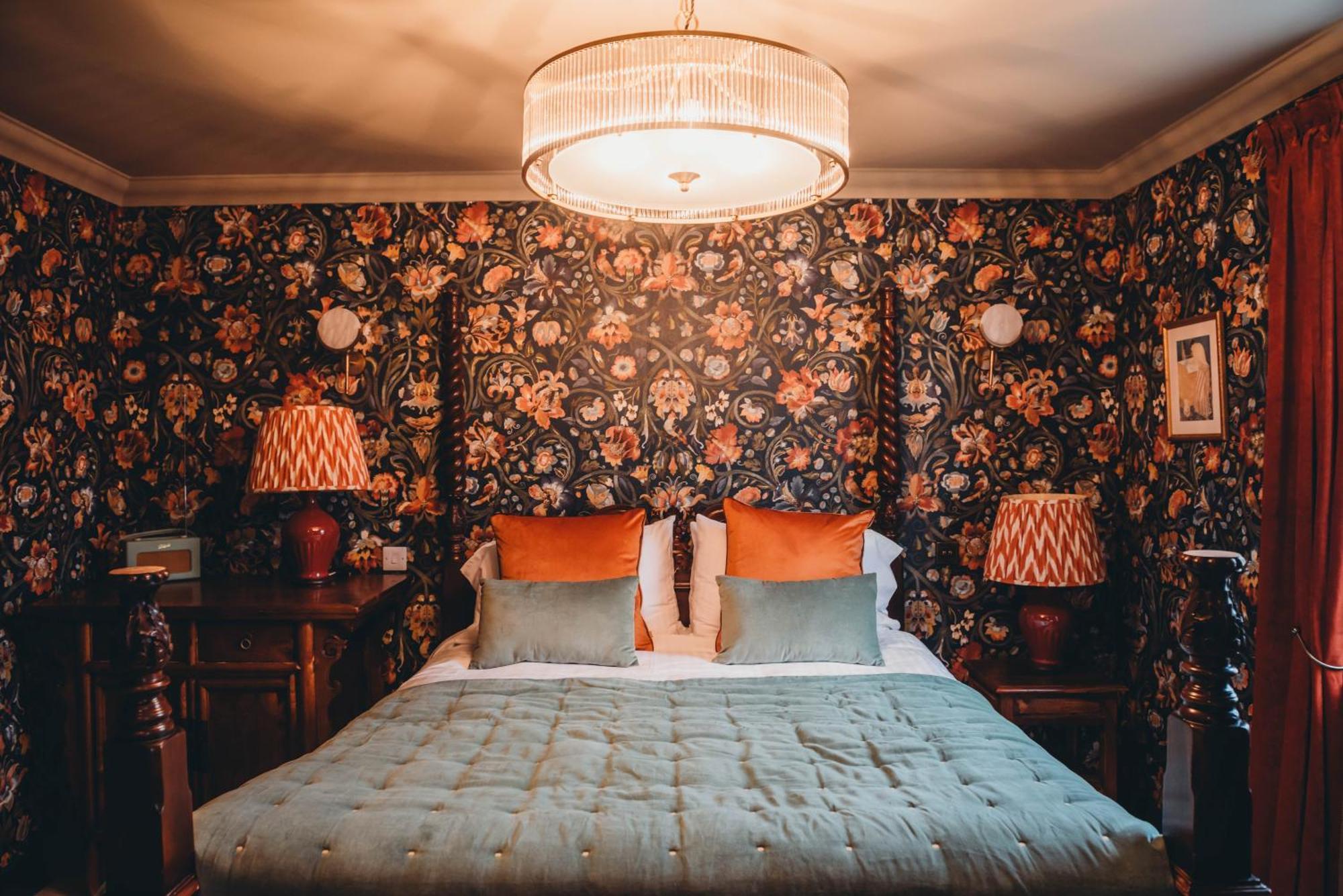 Roslyn House Hotel Tobermory Buitenkant foto